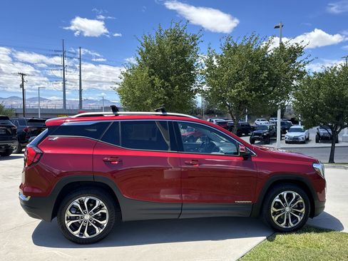 Used 2020 GMC Terrain SLT w/ Preferred Package AWD/4WD image 6