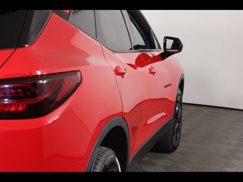 Used 2024 Chevrolet Blazer LT w/ Convenience Package image 16