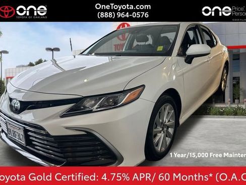 Used 2024 Toyota Camry LE image 1