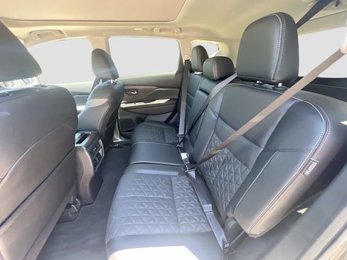 Used 2024 Nissan Murano Platinum w/ Cargo Package FWD image 26