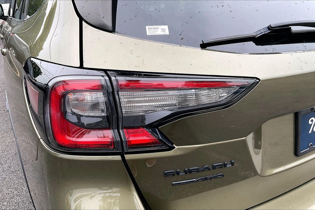 Used 2022 Subaru Outback Onyx Edition XT AWD/4WD image 35