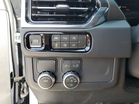 New 2026 GMC Yukon Denali RWD image 29