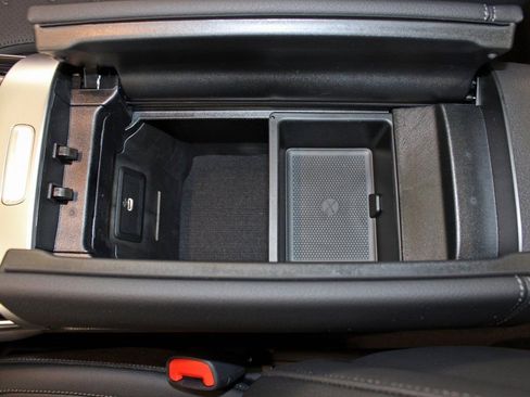 Certified 2026 Mercedes-Benz GLC 300 4MATIC image 26