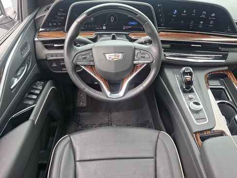 Used 2022 Cadillac Escalade Premium Luxury w/ Performance Package RWD image 13