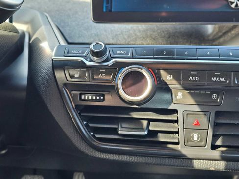 Used 2019 BMW i3 image 30