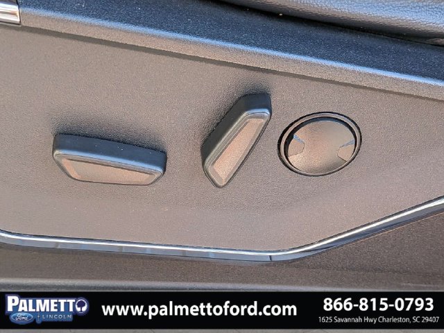 Used 2023 Ford F250 Lariat w/ Lariat Ultimate Package AWD/4WD image 19