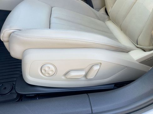 Used 2023 Audi A4 2.0T Premium Plus w/ Premium Plus Package image 14