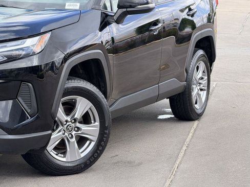 Certified 2023 Toyota RAV4 XLE FWD image 3