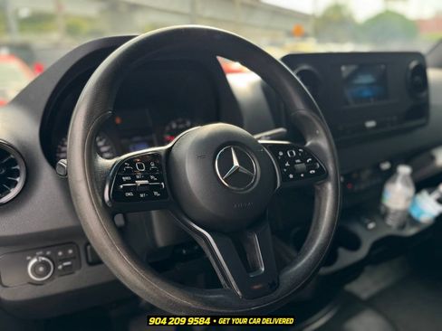 Used 2020 Mercedes-Benz Sprinter 3500 image 10