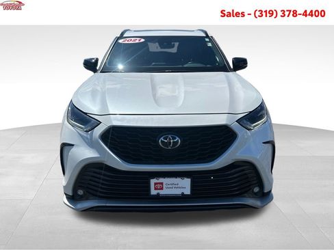 Certified 2021 Toyota Highlander XSE AWD/4WD image 11