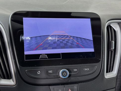 Used 2023 Chevrolet Malibu LT image 20