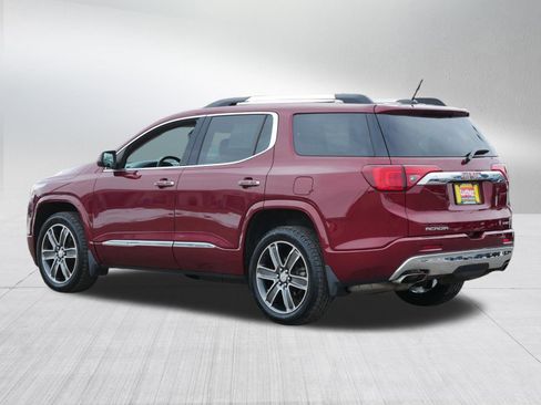 Used 2018 GMC Acadia Denali image 5