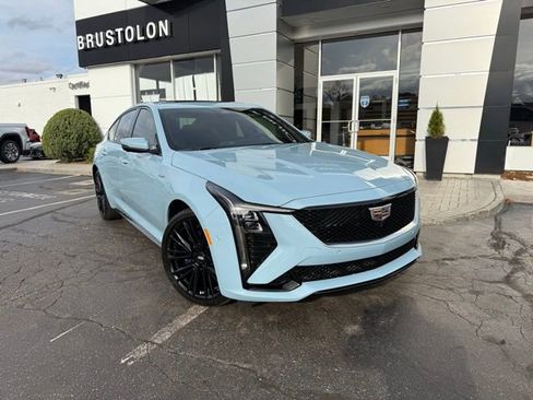 Used 2025 Cadillac CT5 V w/ Technology Package image 75