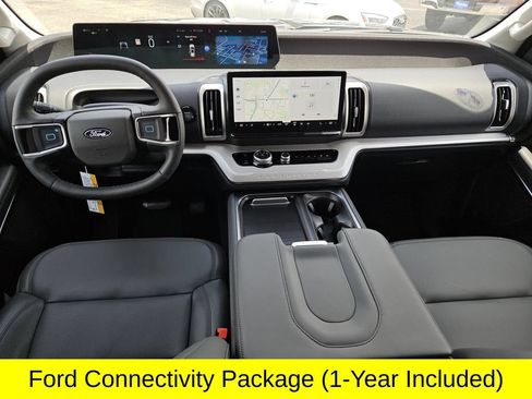 New 2026 Ford Expedition Active RWD image 5