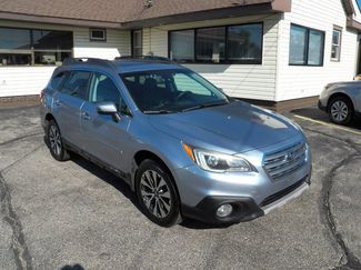Used 2016 Subaru Outback 3.6R Limited image 1