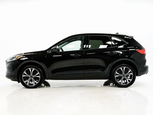 Used 2022 Ford Escape SE w/ SE Sport Appearance Package image 6