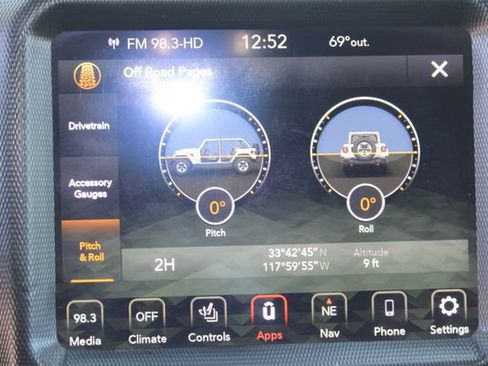 Used 2021 Jeep Wrangler Unlimited Rubicon AWD/4WD image 35