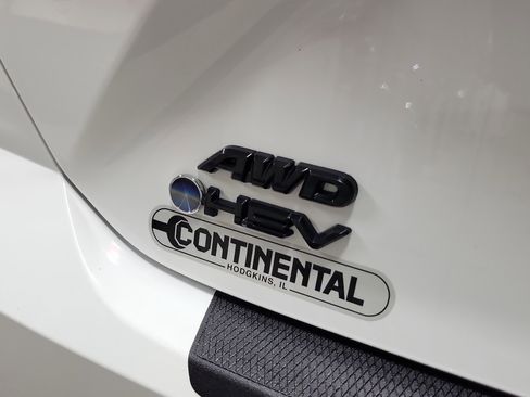 Certified 2025 Toyota Camry SE image 7