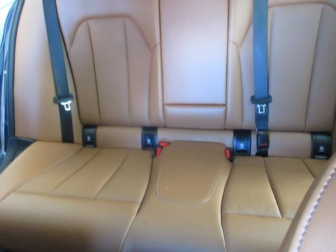 Used 2023 BMW 330i Sedan w/ Driving Assistance Package RWD image 45