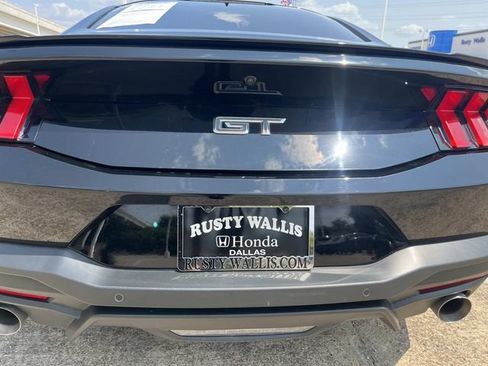 Used 2024 Ford Mustang GT Premium RWD image 19