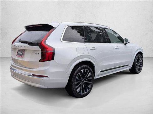 Used 2026 Volvo XC90 B6 Plus w/ Protection Package Premier AWD/4WD image 2