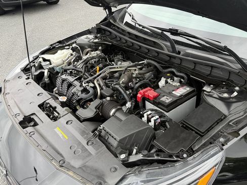 Used 2023 Nissan Altima 2.5 SL AWD/4WD image 17