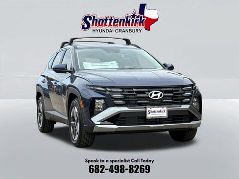 Used 2026 Hyundai Tucson SEL FWD image 3