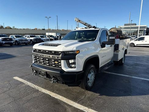 Used 2021 Chevrolet Silverado 3500 W/T w/ WT Convenience Package AWD/4WD image 4