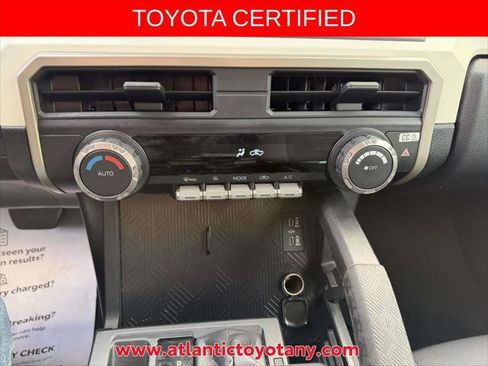 Certified 2024 Toyota Tacoma TRD Off-Road AWD/4WD image 25