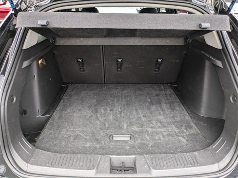 Used 2025 Chevrolet Trax LT w/ LT Convenience Package image 26