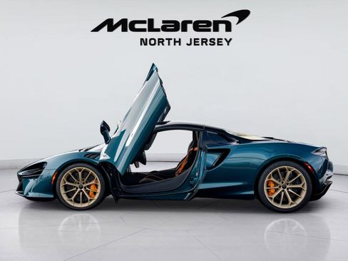 New 2026 McLaren Artura Spider RWD image 23