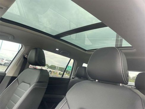 New 2025 Volkswagen Atlas SEL image 22