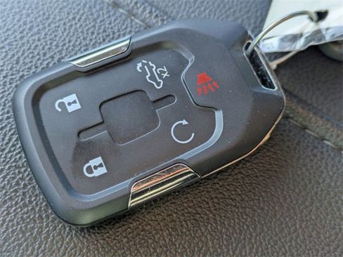 Used 2020 Chevrolet Silverado 1500 RST w/ Texas Edition image 28