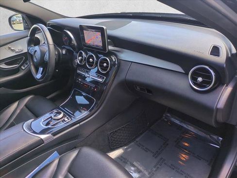 Used 2018 Mercedes-Benz C 300 Sedan image 23