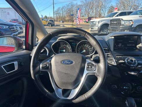Used 2014 Ford Fiesta Titanium w/ Exterior Protection Package FWD image 16