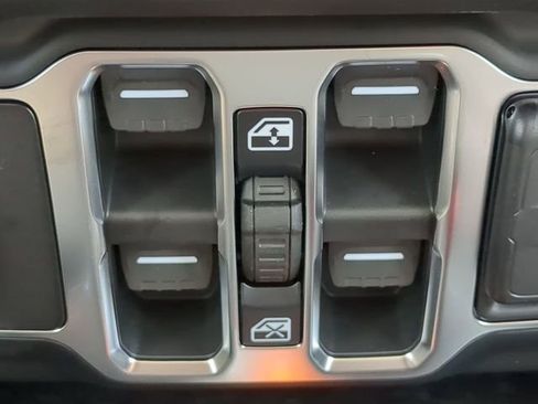 New 2026 Jeep Gladiator Sport AWD/4WD image 24