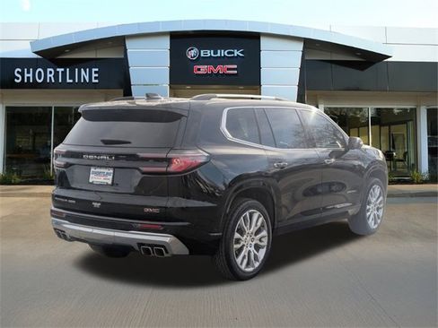 Used 2024 GMC Acadia Denali w/ Super Cruise Package image 3