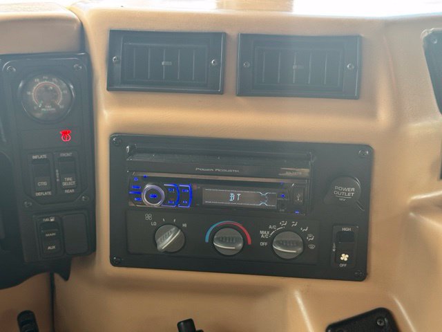 Used 2001 HUMMER H1 4-Door Open Top AWD/4WD image 15