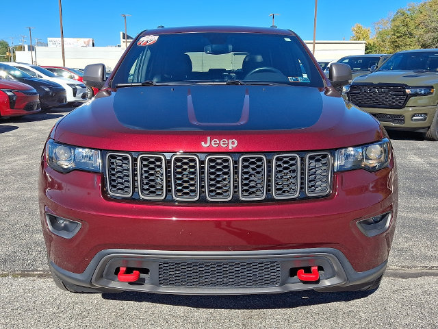 Used 2019 Jeep Grand Cherokee Trailhawk AWD/4WD image 3
