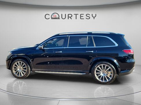Used 2022 Mercedes-Benz GLS 450 4MATIC image 2