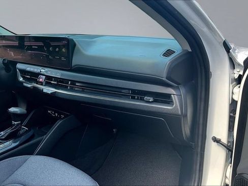 Certified 2025 Kia K4 EX FWD image 24