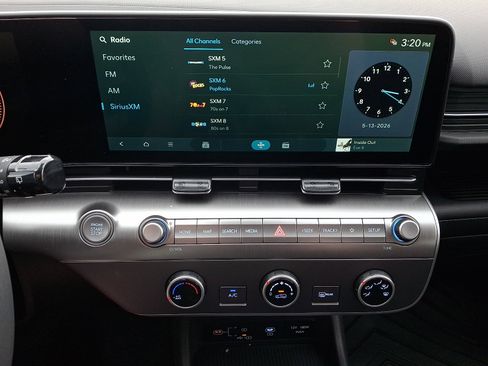 New 2026 Hyundai Kona SE AWD/4WD image 9
