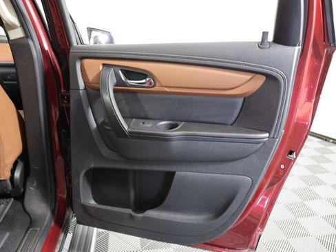 Used 2015 Chevrolet Traverse LT FWD image 23