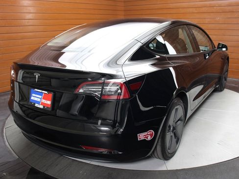 Used 2023 Tesla Model 3 Standard Range RWD image 12