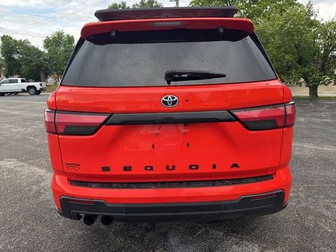 Used 2023 Toyota Sequoia TRD Pro AWD/4WD image 4