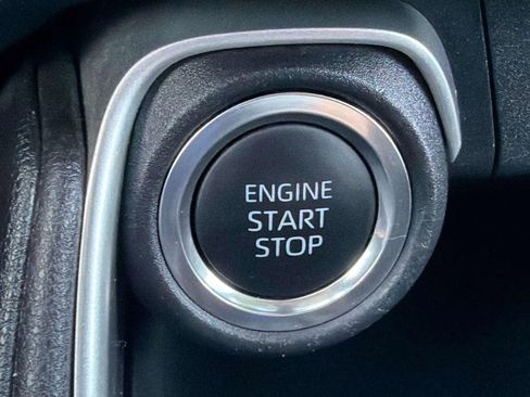 Certified 2025 Toyota Grand Highlander FWD image 20