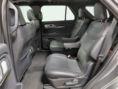 Used 2026 Ford Explorer ST AWD/4WD image 48