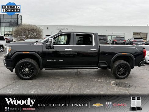 Certified 2021 GMC Sierra 2500 Denali w/ Denali Black Diamond Edition image 5