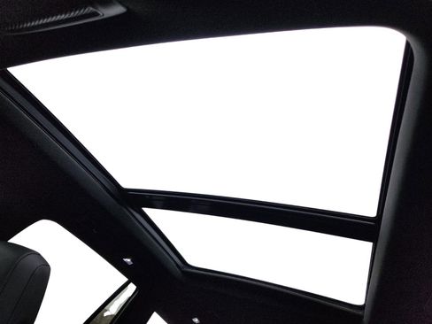 Used 2020 Cadillac XT6 Sport image 11