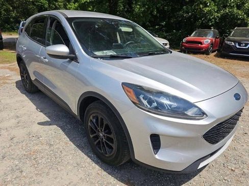 Used 2020 Ford Escape SE FWD image 14
